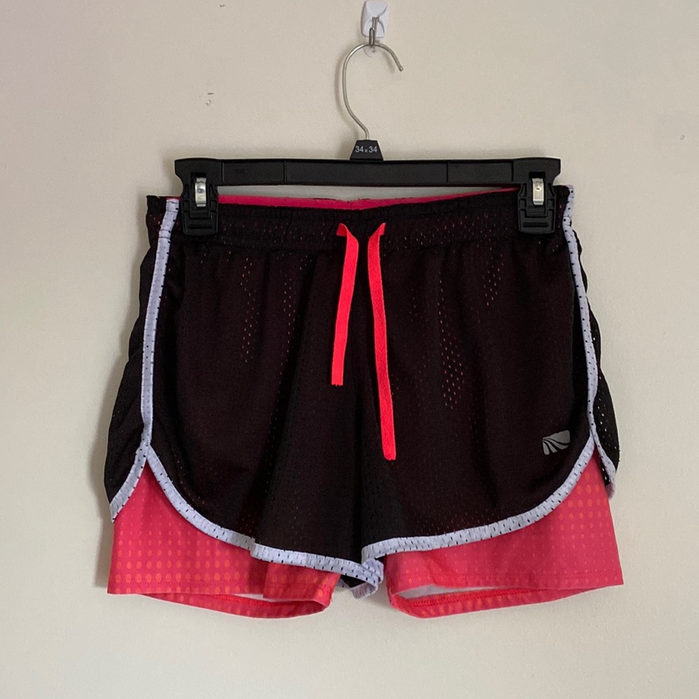 Athletic double lined shorts